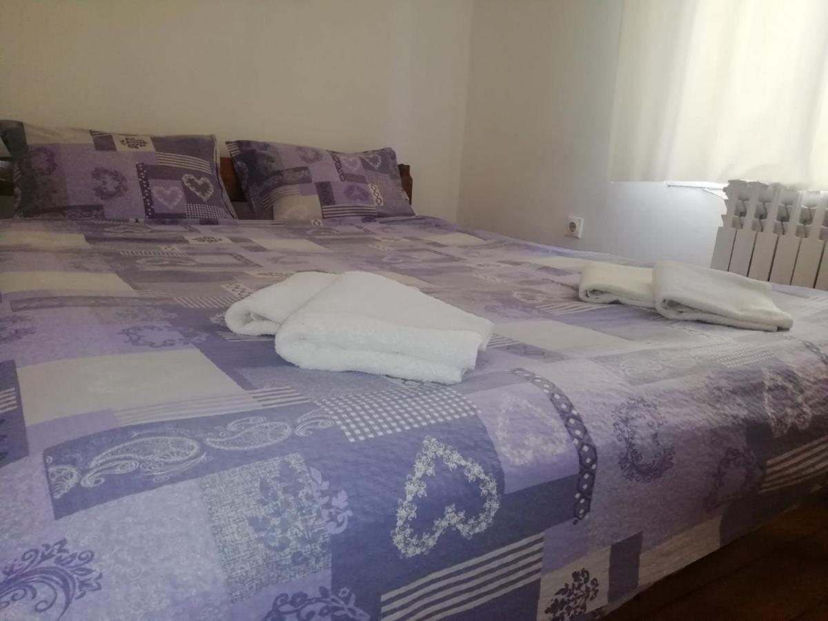 Apartment Green Free Private Parking Novi Sad Ngoại thất bức ảnh