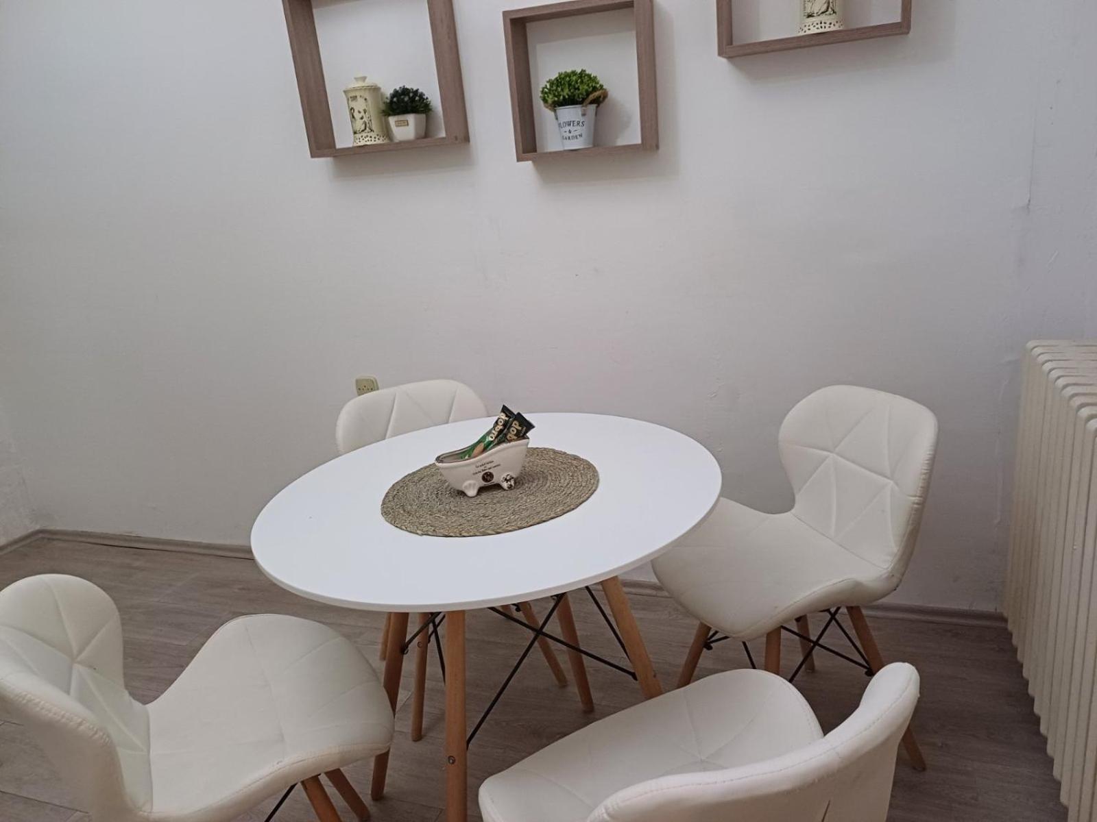 Apartment Green Free Private Parking Novi Sad Ngoại thất bức ảnh
