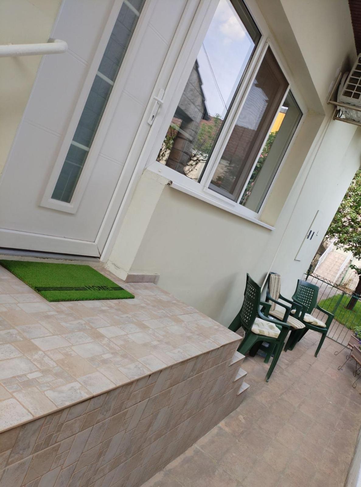 Apartment Green Free Private Parking Novi Sad Ngoại thất bức ảnh