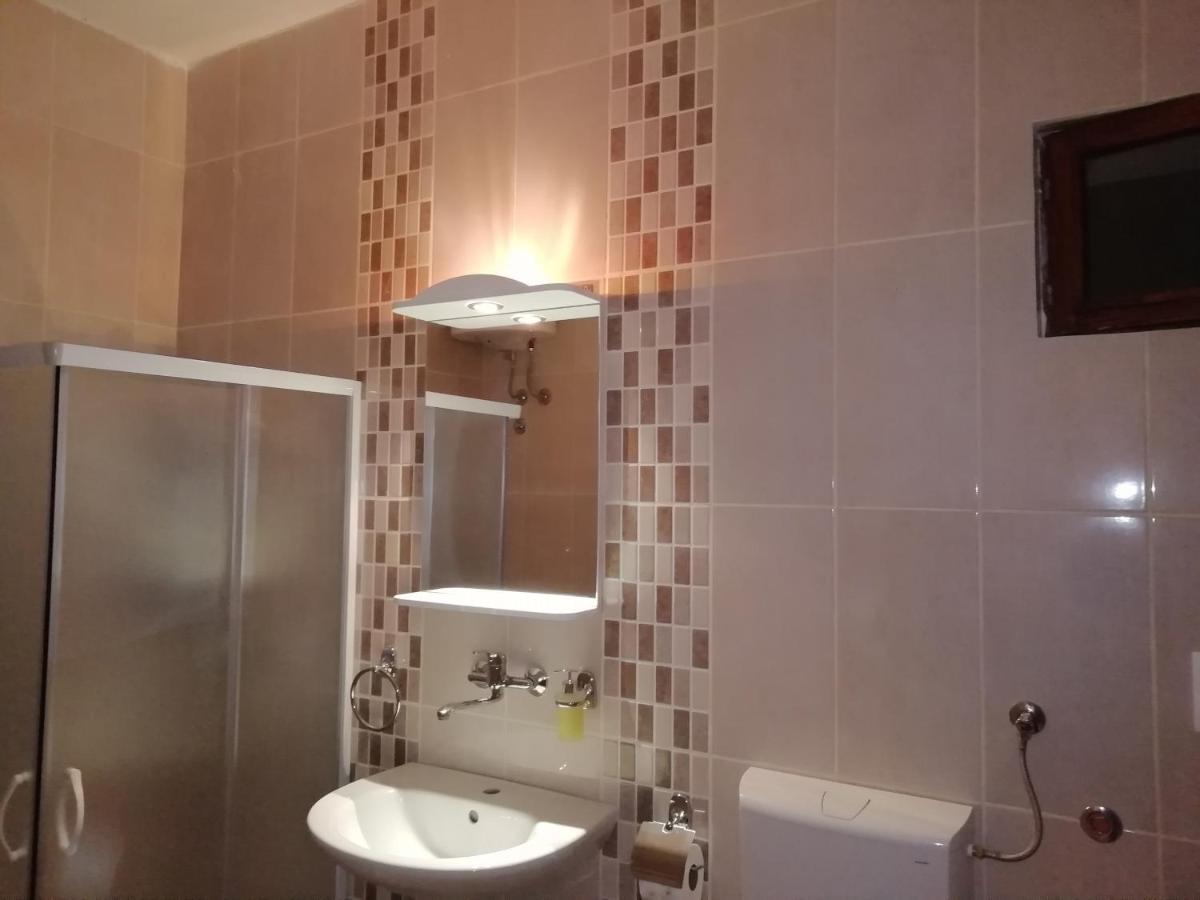 Apartment Green Free Private Parking Novi Sad Ngoại thất bức ảnh